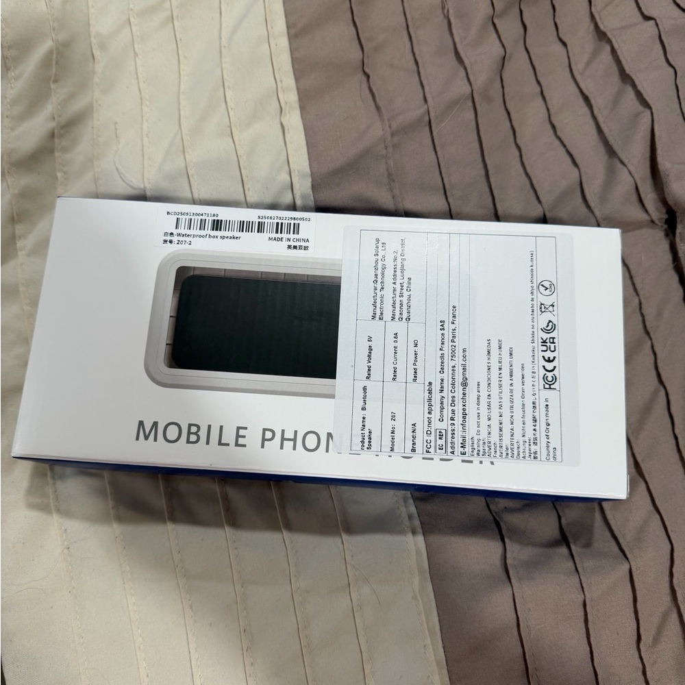Bluetooth Speaker with Built-in Microphone - White - Picture 7 of 7